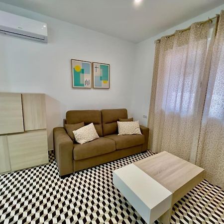 Rockside Residences Suites La Linea N1 La Linea de la Concepcion Bagian luar foto