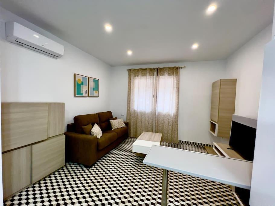 Rockside Residences Suites La Linea N1 La Linea de la Concepcion Bagian luar foto